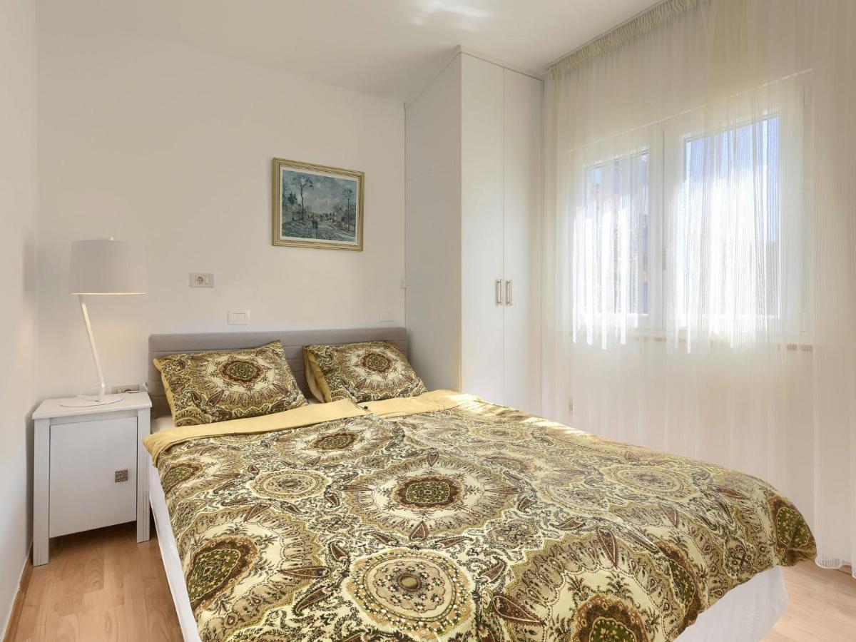 Holiday Home Punta By Interhome Умаг Екстер'єр фото